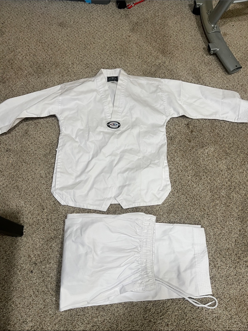Kids White Taekwondo Uniform Matching Set